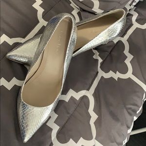 Meet your Posher, Dayani